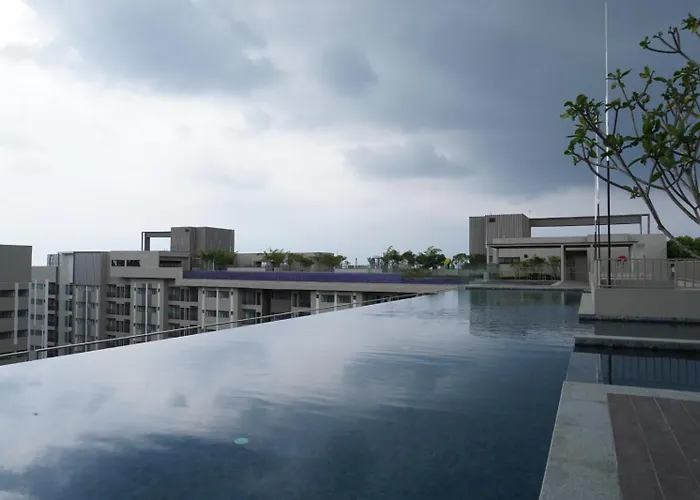 Camelia Youth City Nilai Studio Residence 5Pax